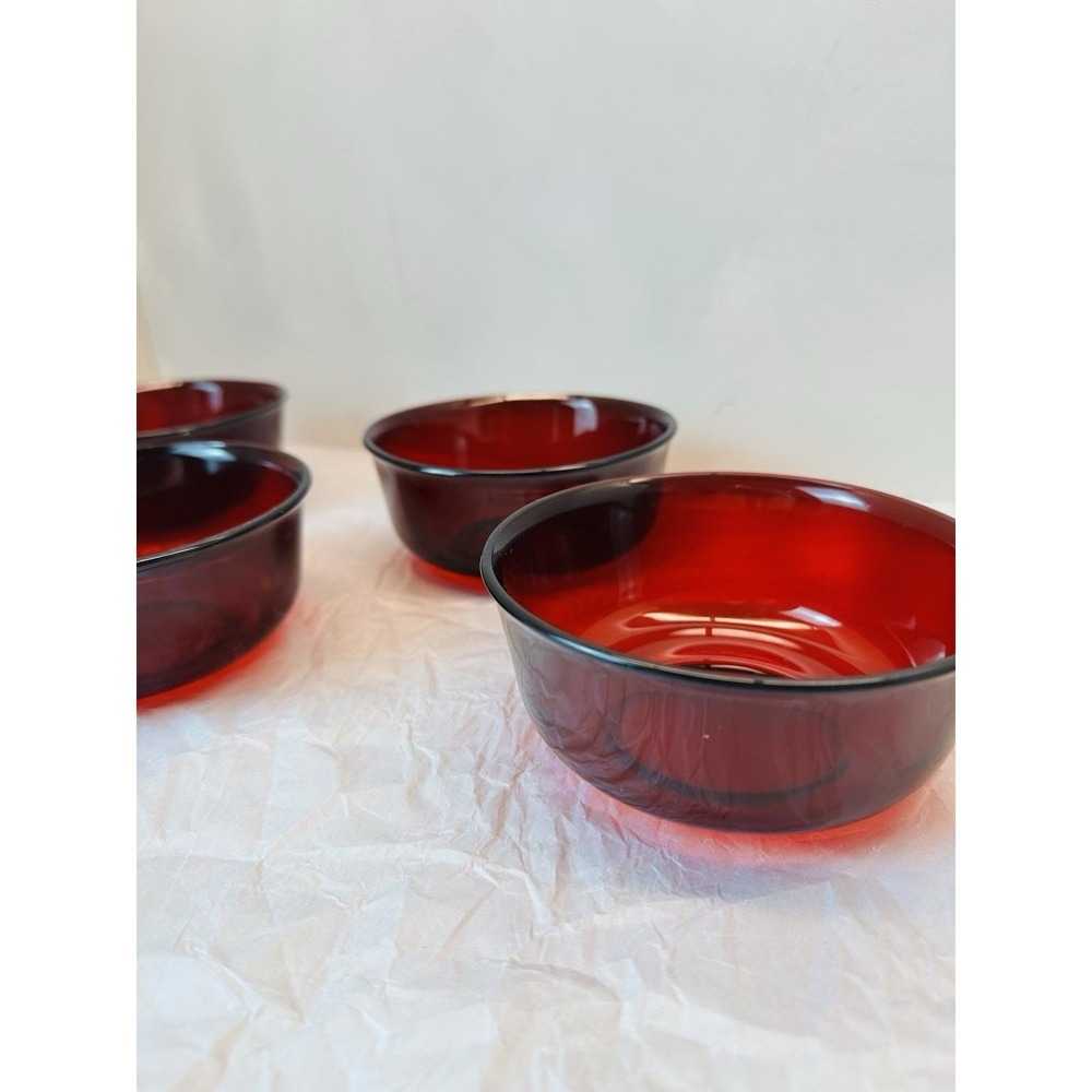 Luminarc Arcoroc France Ruby Red Salad Cereal Bowl Set of 4, 4.75" - Picture 2 of 9